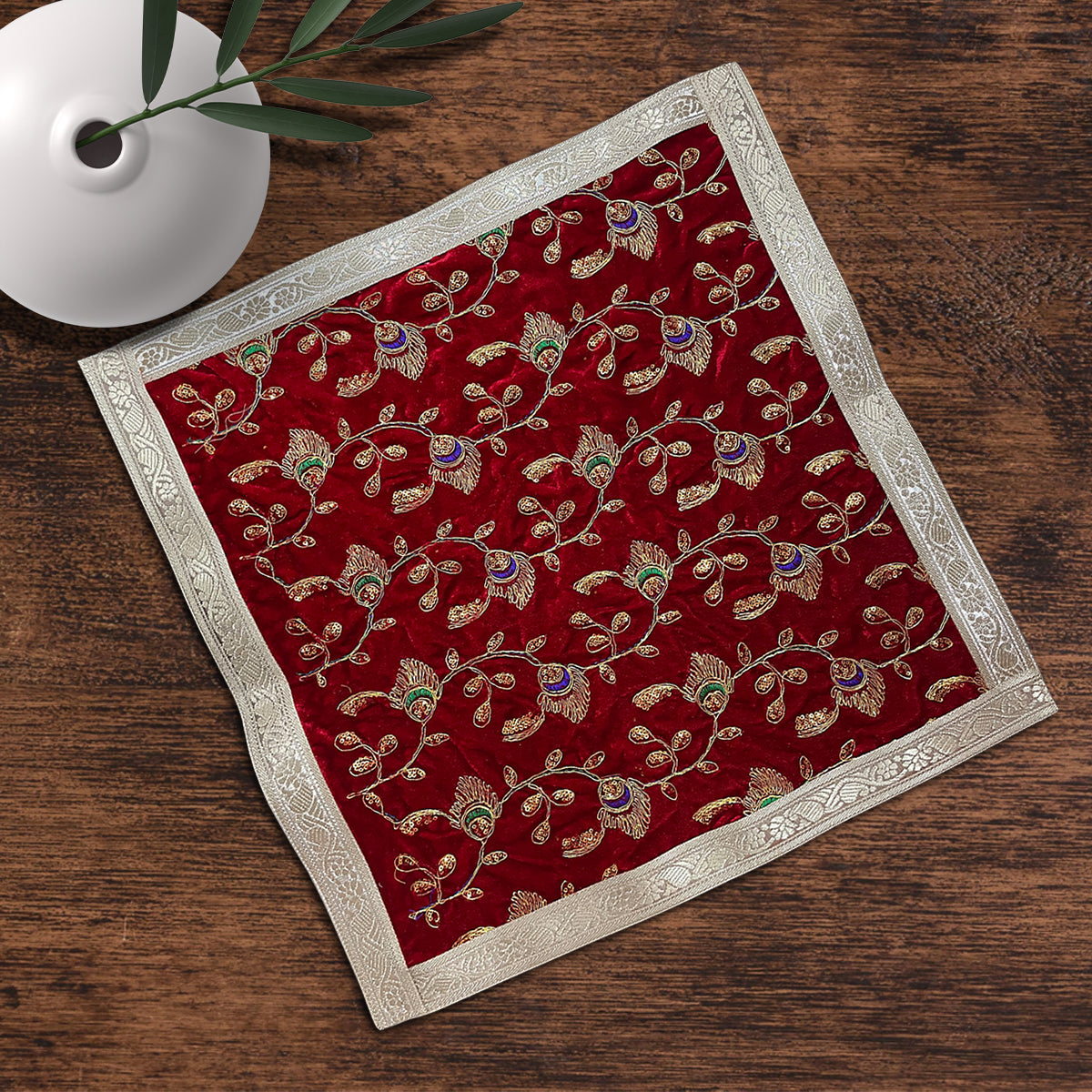 Red Velvet Square Designer Aasan 50 X 50 cm